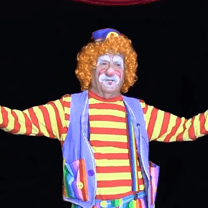 Video: Disappearing Cracker Clown Skit with Poppi