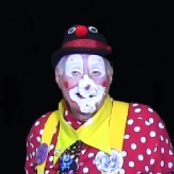 Video: Pie in the Face Clown Skit with Foxy Roxy, Jerital, and Papa Razzi