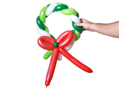 Christmas Balloon Creations - Balloon Holiday Wreath