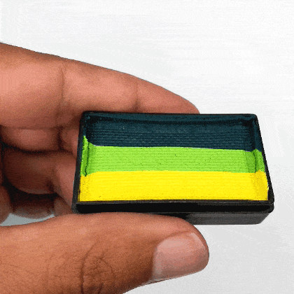 Fusion Body Art One Stroke Split Cake - Amazon (30 gm)